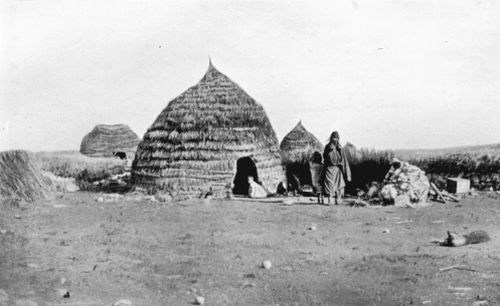 A CENTRAL MOROCCO HOMESTEAD (NUÃLLAS).