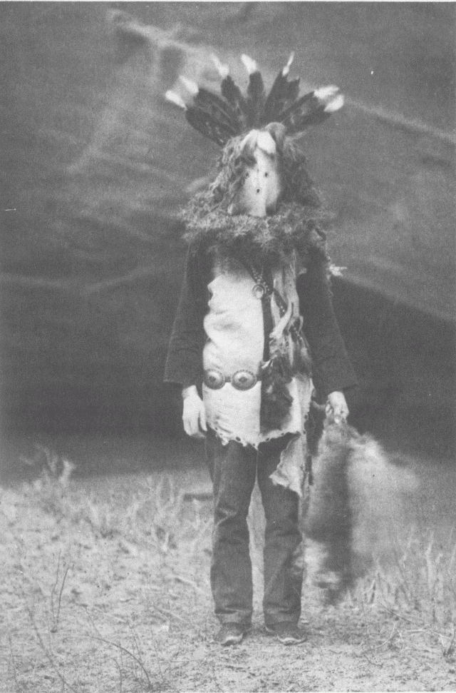 Hasché̆ltĭ - Navaho Illustration: Hasché̆ltĭ - Navaho