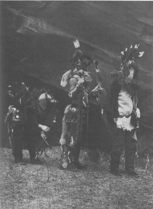Gán askĭdĭ. Zahadolzhá. Hasché̆ltĭ - Navaho Illustration: Gán askĭdĭ. Zahadolzhá. Hasché̆ltĭ - Navaho