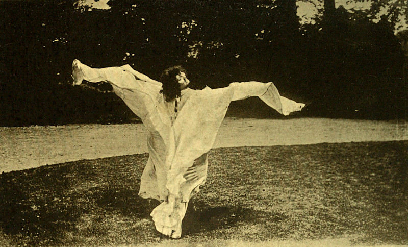 THE DANCE OF THE
BUTTERFLY