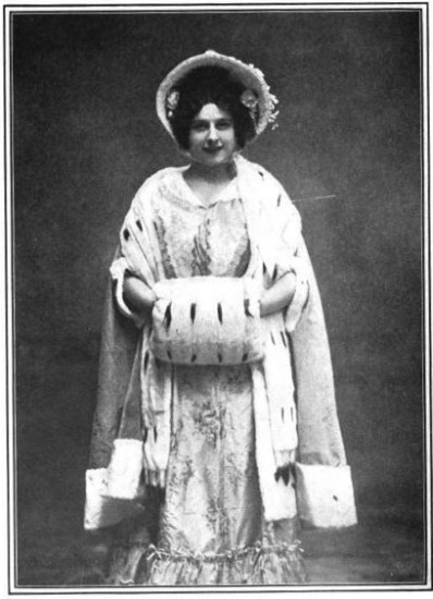 Copyright by AimÃ© Dupont.

Geraldine Farrar.