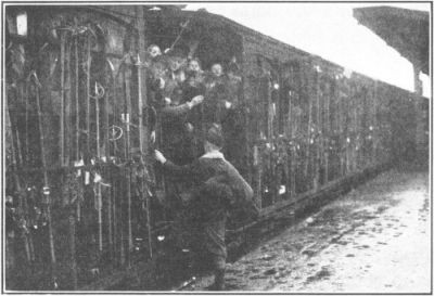 
SKI TRAINS TAKE CHILDREN TO THE RACES