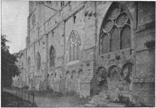 THE SOUTH AISLE OF NAVE.