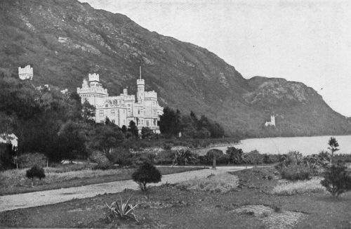 KYLEMORE CASTLE AND PRIVATE
CHAPEL, COUNTY GALWAY