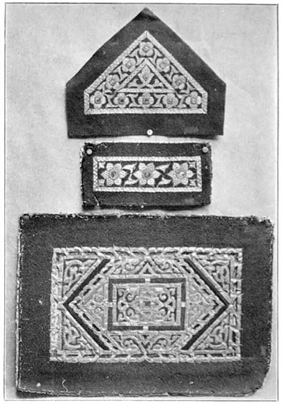 Fig. 2. Pillow-ends.